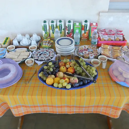 Rosa Bed & Breakfast 4*