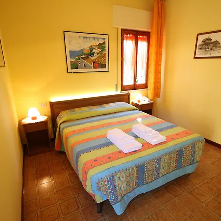 B&B Rosa 4*