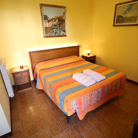 Rosa Bed & Breakfast Cefalu