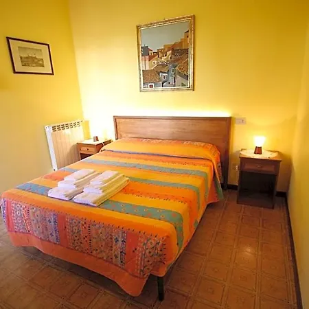 Rosa Bed & Breakfast 4*
