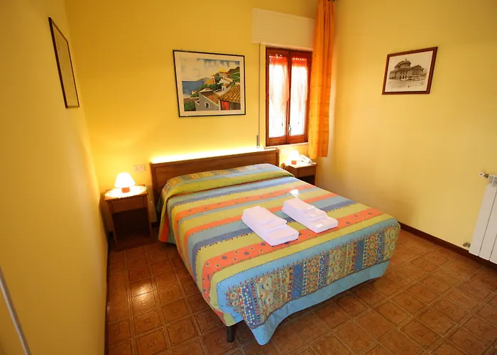 Bed and Breakfast Rosa 4*
